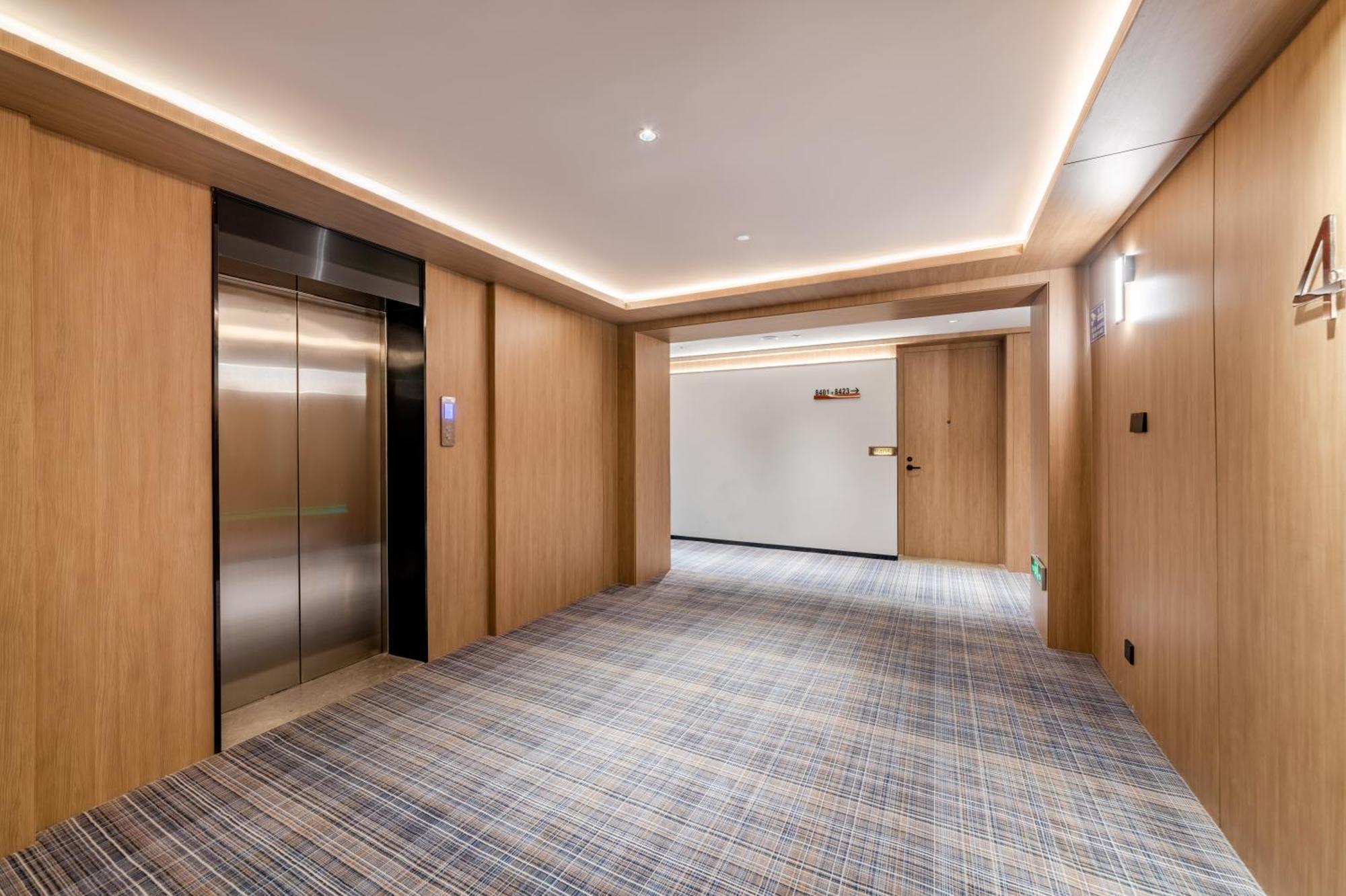Luyue Hotel Movie Hotel Huaqiangbei Convention And Exhibition Center Branch Shenzhen Esterno foto