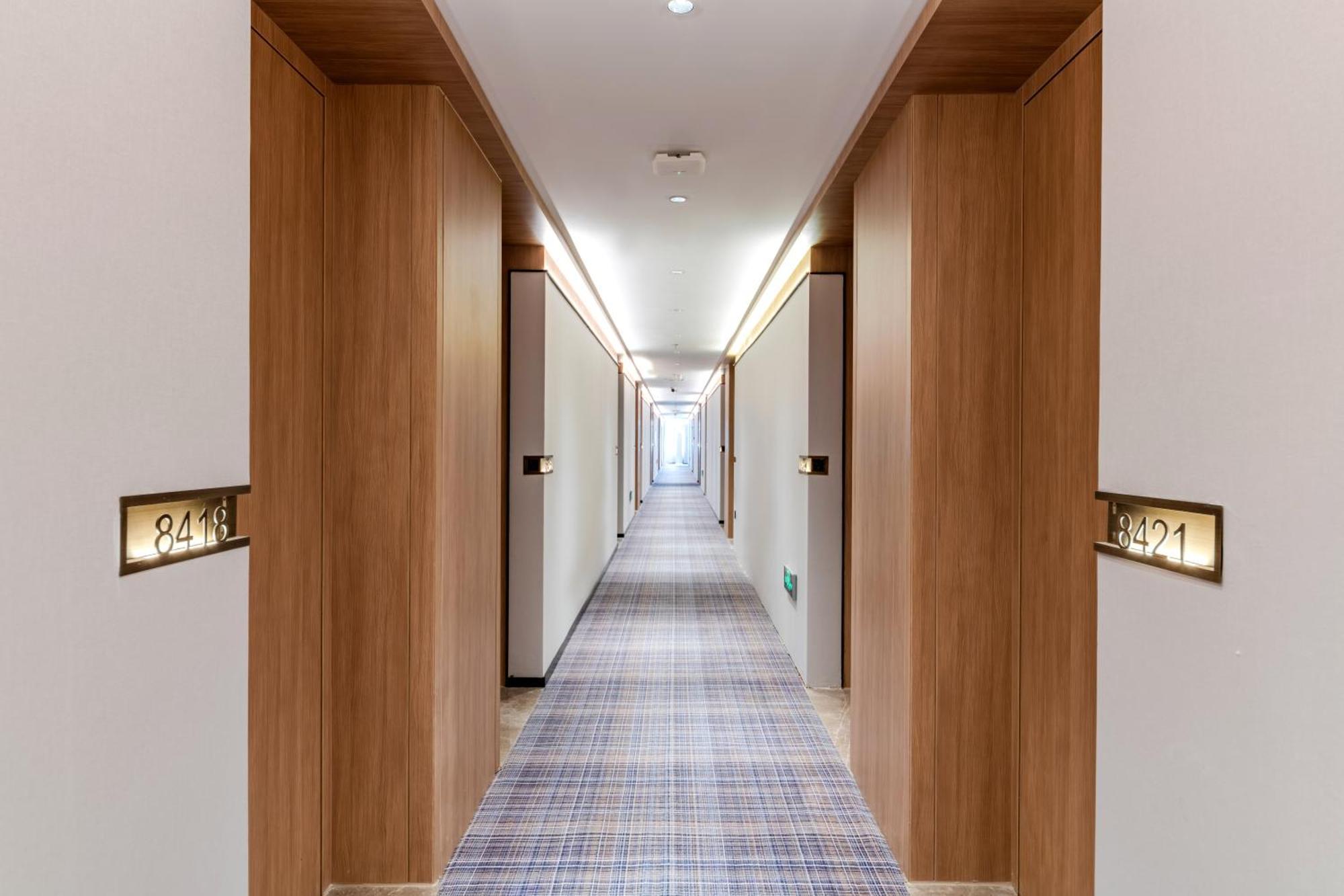 Luyue Hotel Movie Hotel Huaqiangbei Convention And Exhibition Center Branch Shenzhen Esterno foto