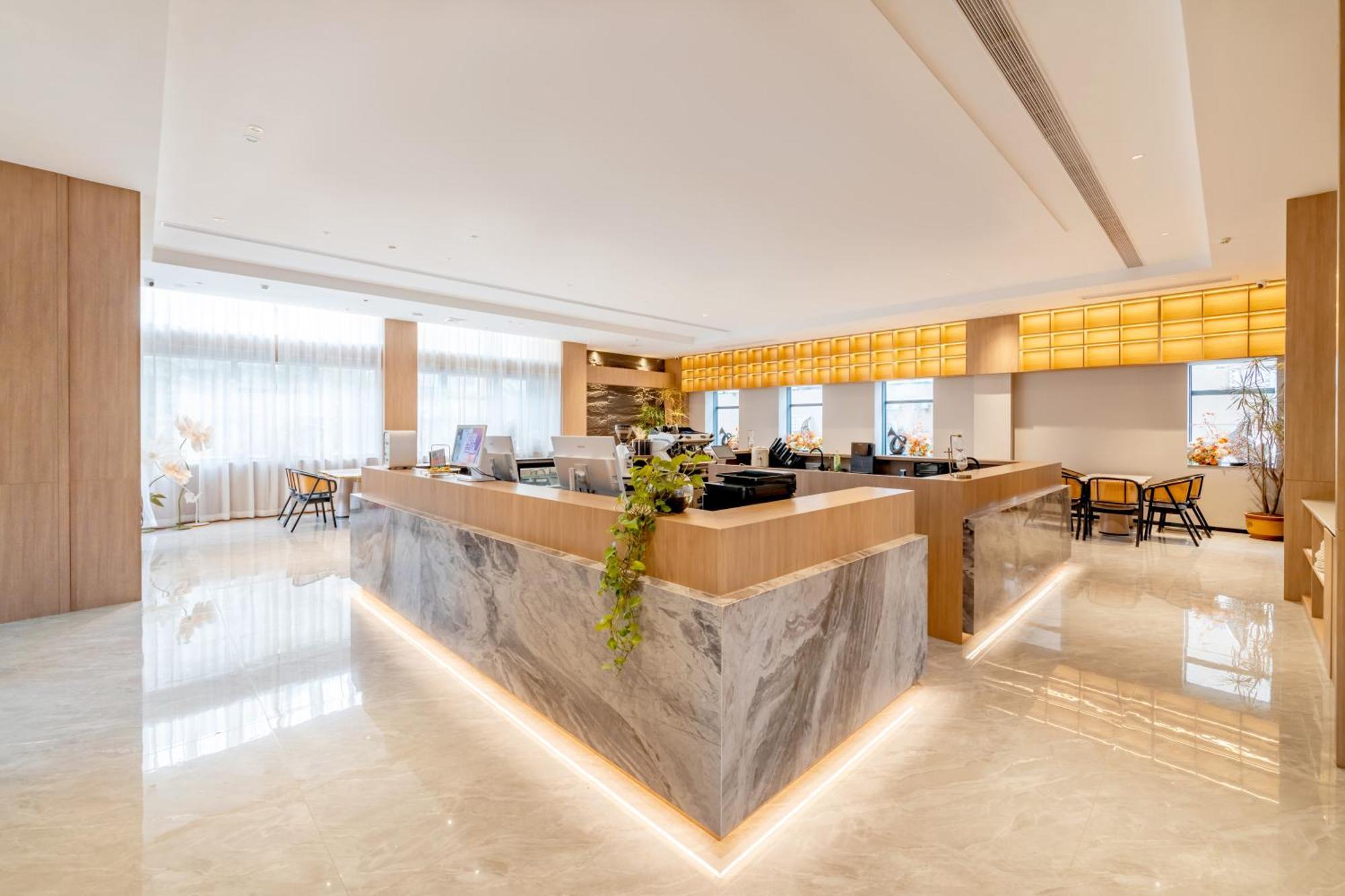Luyue Hotel Movie Hotel Huaqiangbei Convention And Exhibition Center Branch Shenzhen Esterno foto