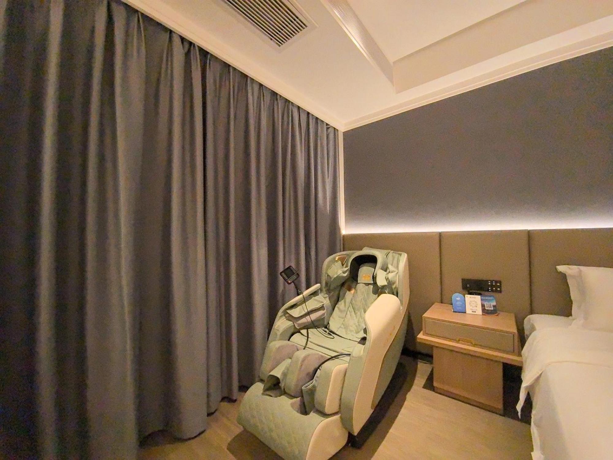 Luyue Hotel Movie Hotel Huaqiangbei Convention And Exhibition Center Branch Shenzhen Esterno foto