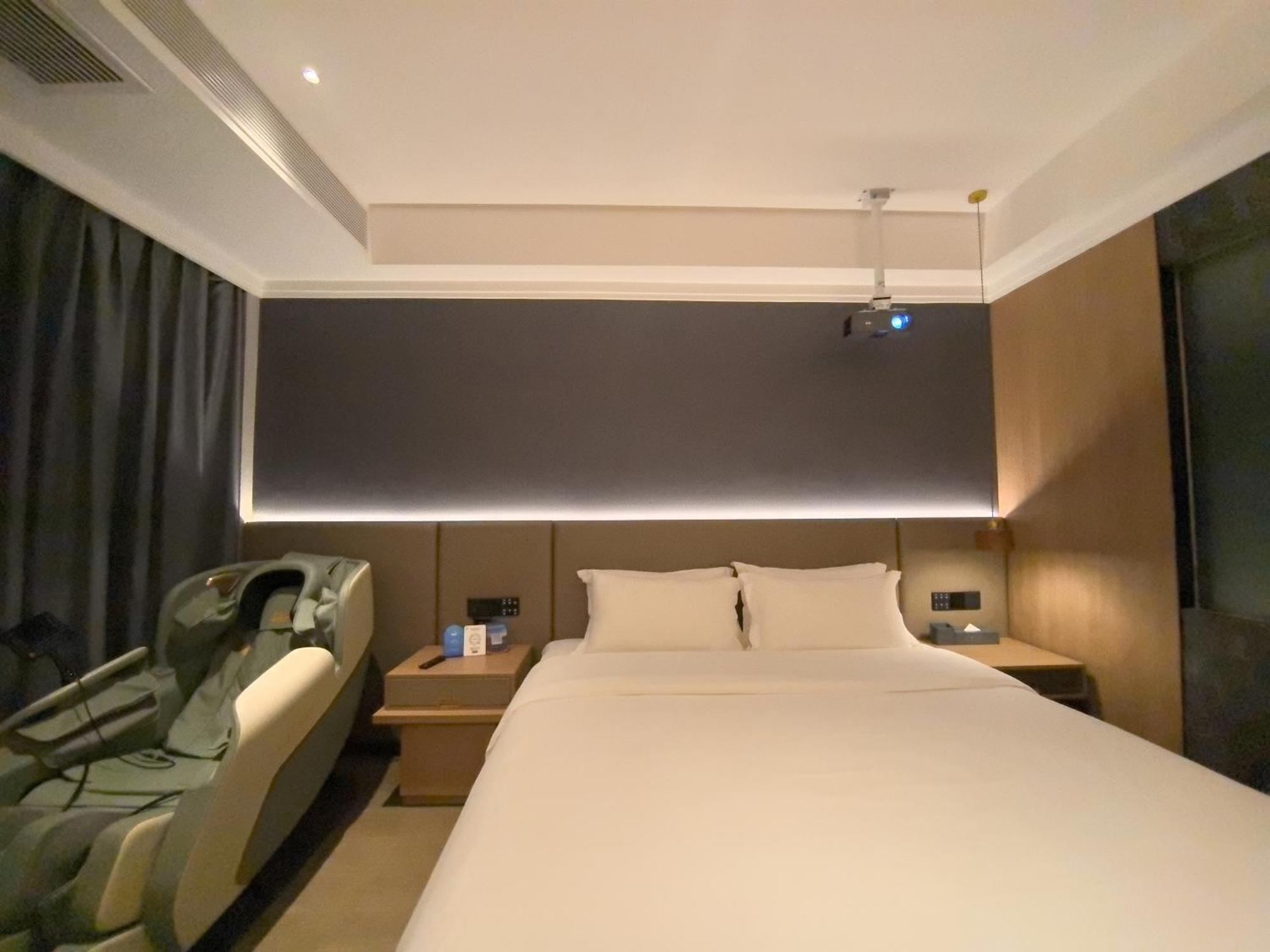 Luyue Hotel Movie Hotel Huaqiangbei Convention And Exhibition Center Branch Shenzhen Esterno foto