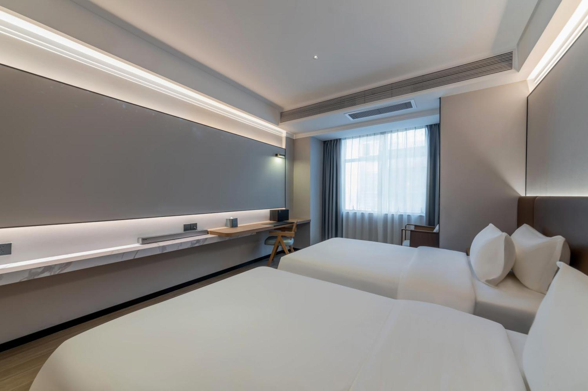 Luyue Hotel Movie Hotel Huaqiangbei Convention And Exhibition Center Branch Shenzhen Esterno foto
