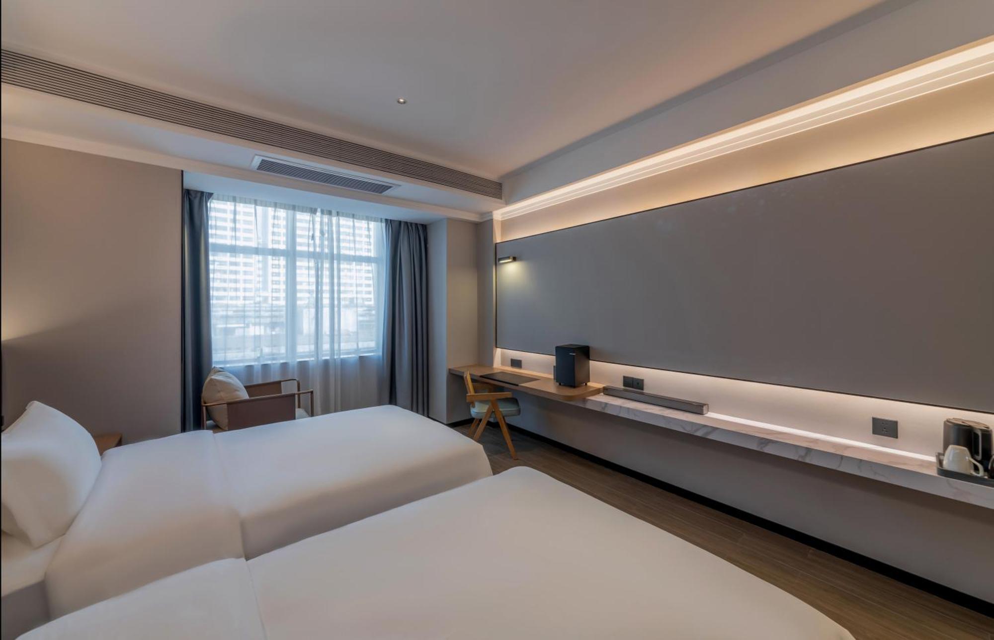 Luyue Hotel Movie Hotel Huaqiangbei Convention And Exhibition Center Branch Shenzhen Esterno foto